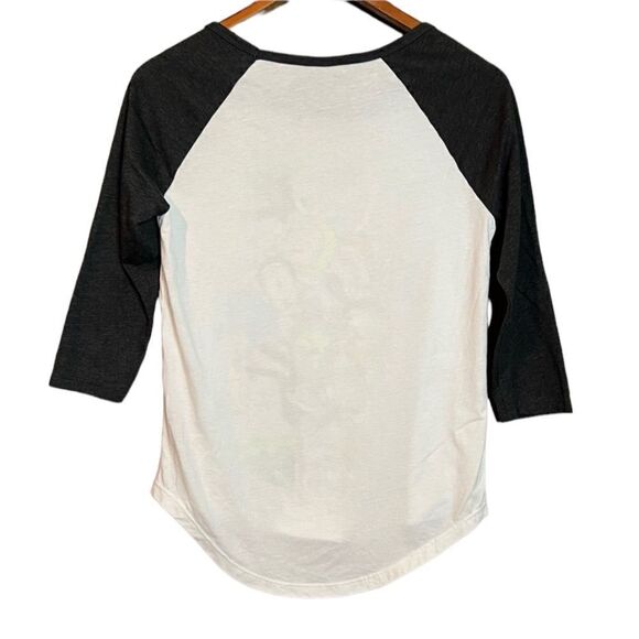 3 for $30! Rick & morty hot topic graphic tee - Picture 6 of 7